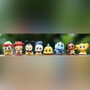 Disney NIP 1 Inch “Doorables” Character Figures - Get All 24